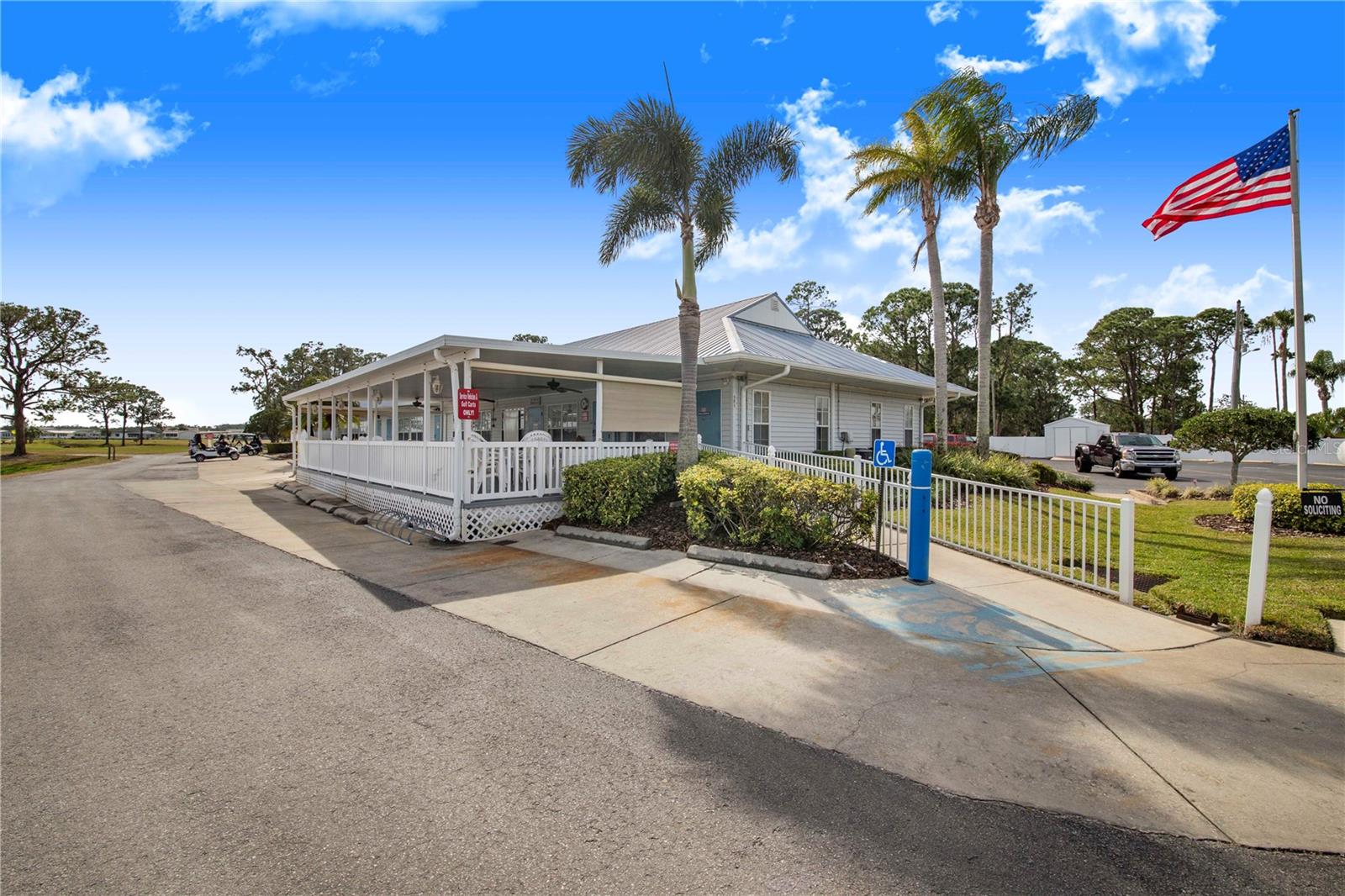 Image 26 of 34 For 228 Big Pine Avenue S