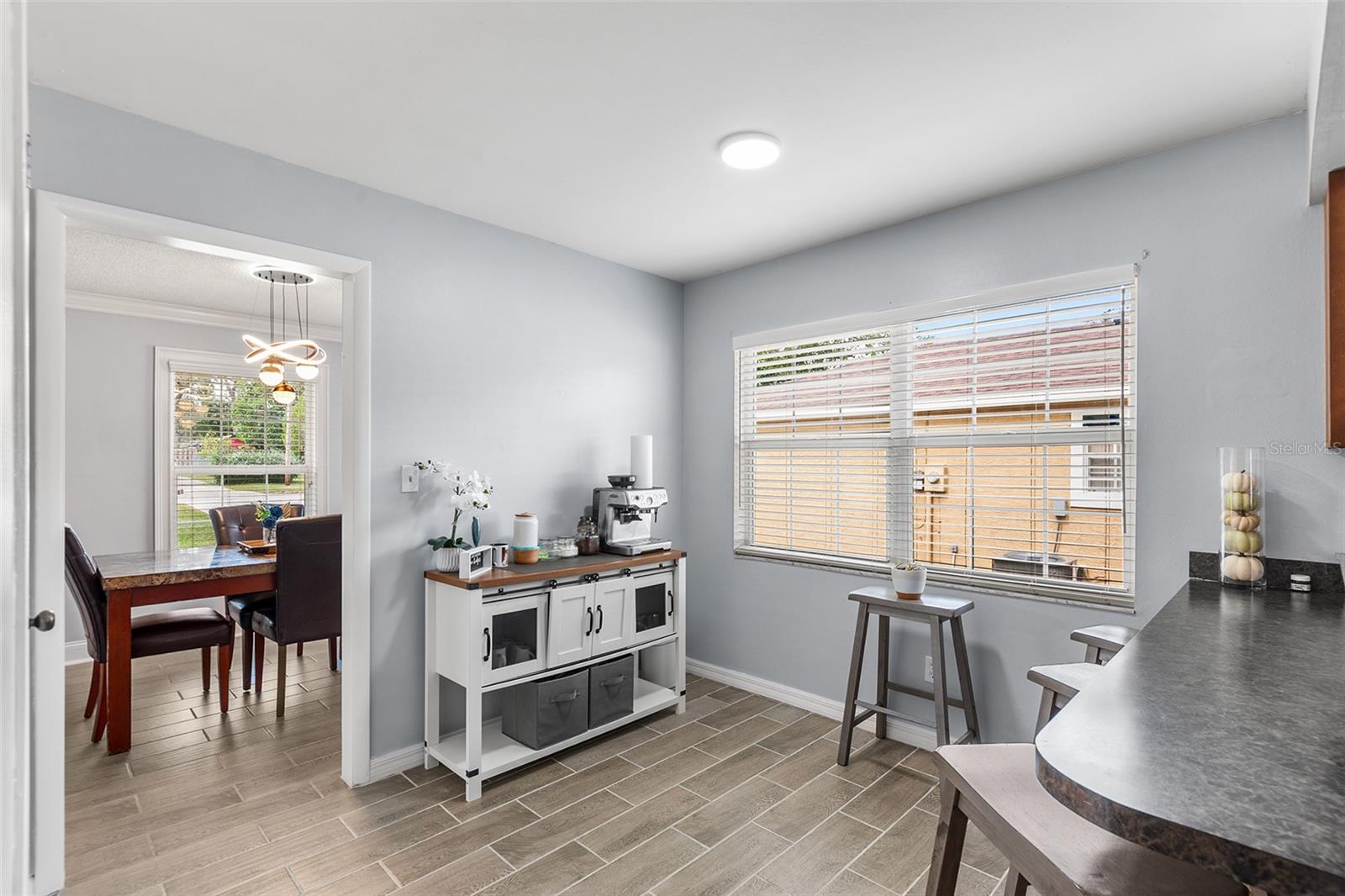 Image 13 of 39 For 122 22nd Street Nw