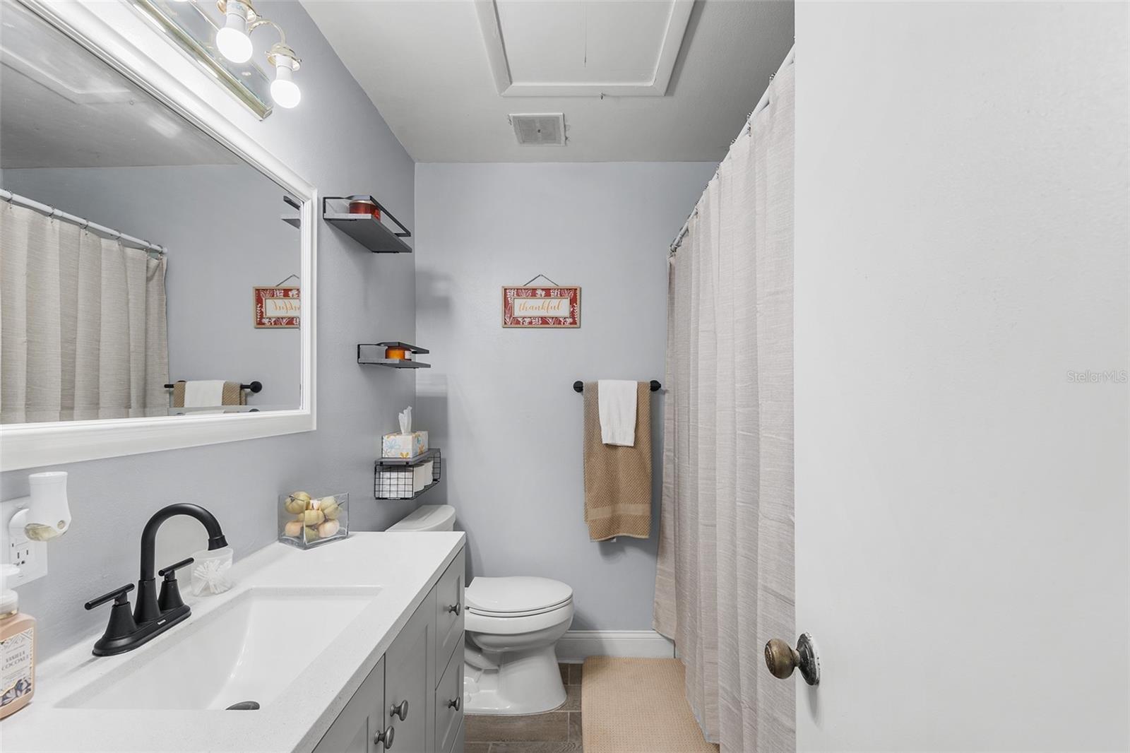 Image 24 of 39 For 122 22nd Street Nw