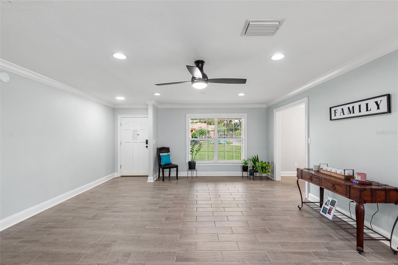 Image 5 of 39 For 122 22nd Street Nw