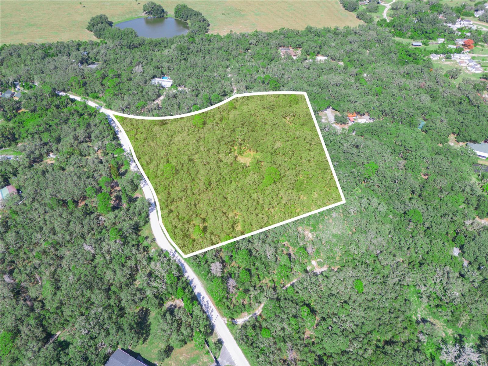 Image 23 of 28 For 2415 Live Oak Trail