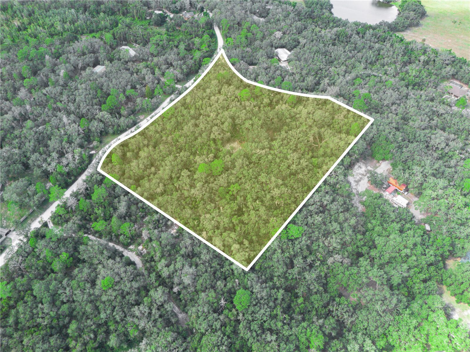 Image 24 of 28 For 2415 Live Oak Trail