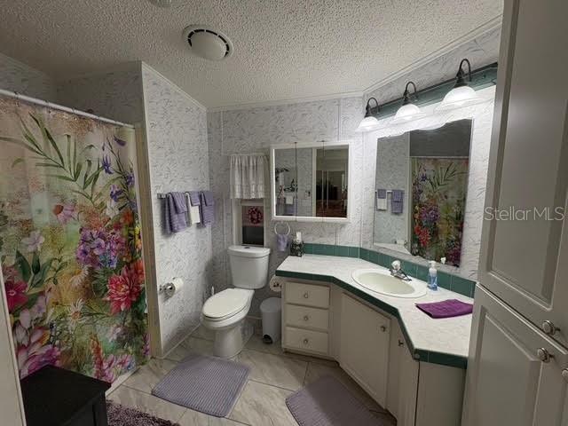 Image 18 of 25 For 6239 Knotty Pine Drive Se