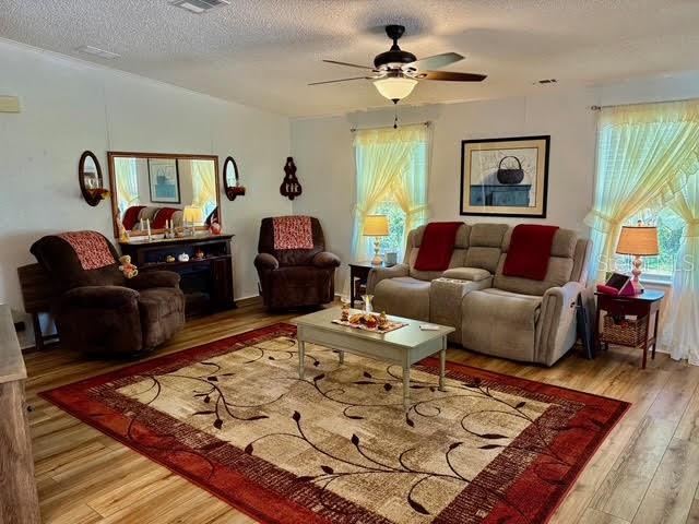 Image 7 of 25 For 6239 Knotty Pine Drive Se