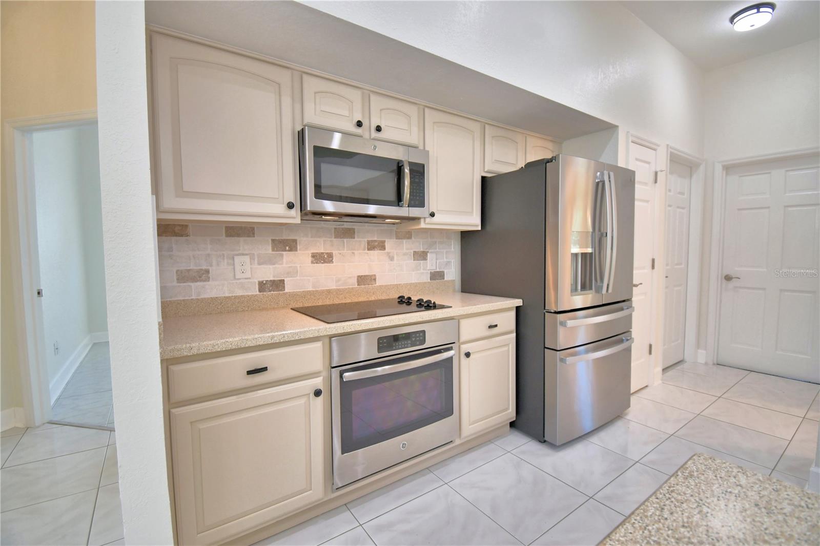 Image 23 of 46 For 857 Silk Oak Terrace