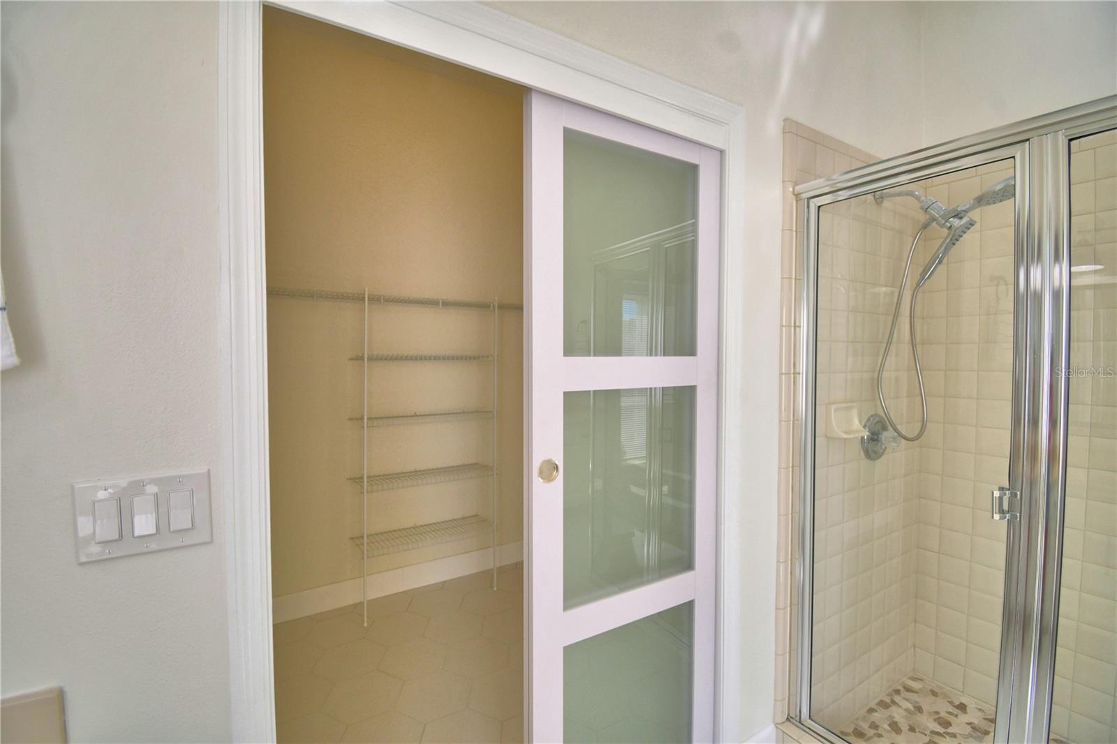 Image 36 of 46 For 857 Silk Oak Terrace