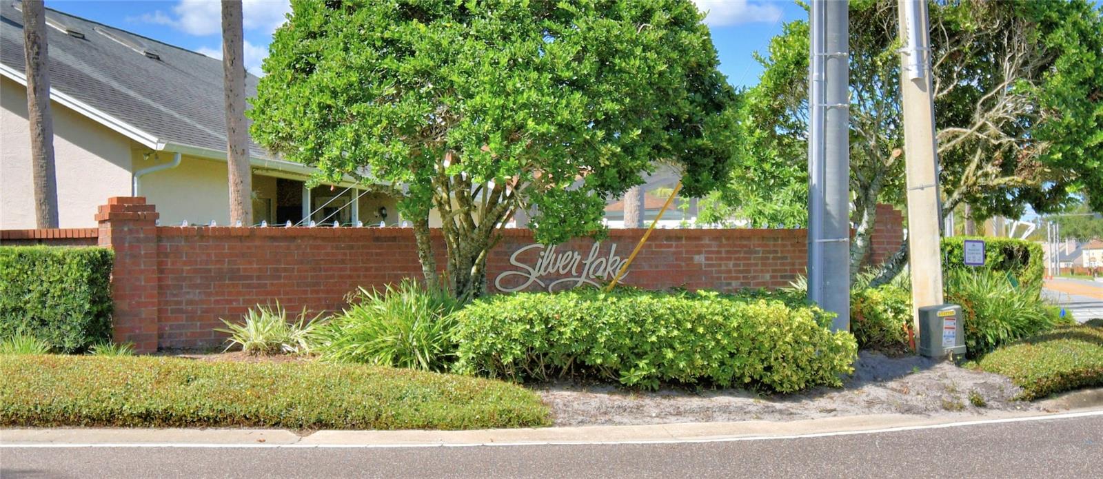 Image 5 of 46 For 857 Silk Oak Terrace