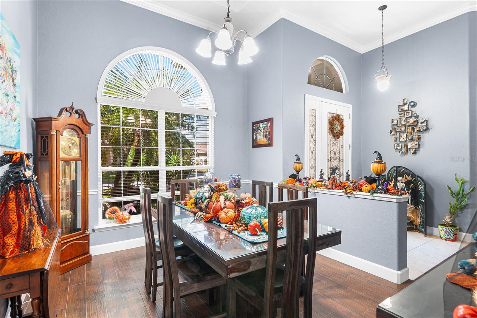 Image 16 of 51 For 539 Renee Drive