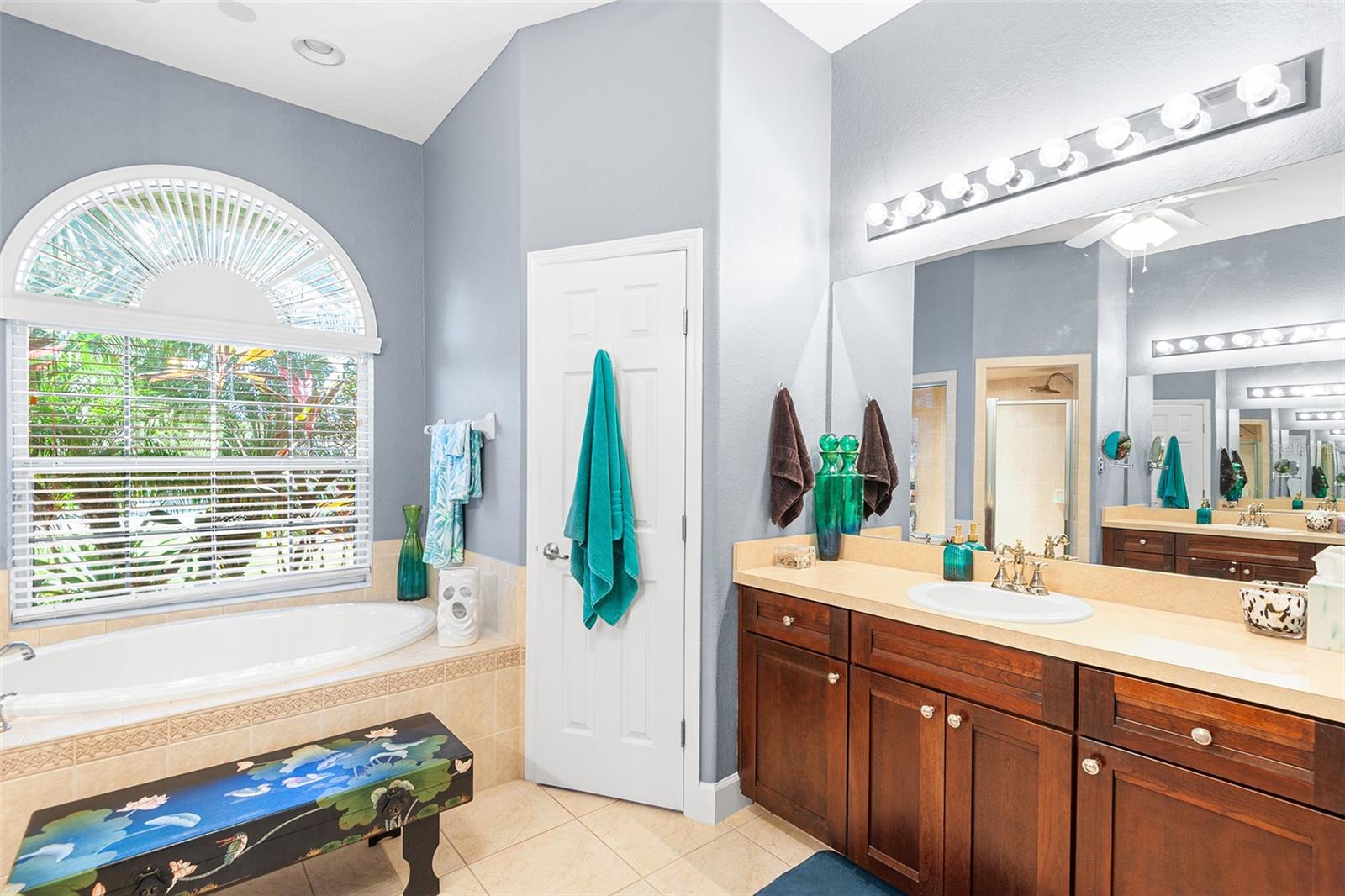 Image 30 of 51 For 539 Renee Drive