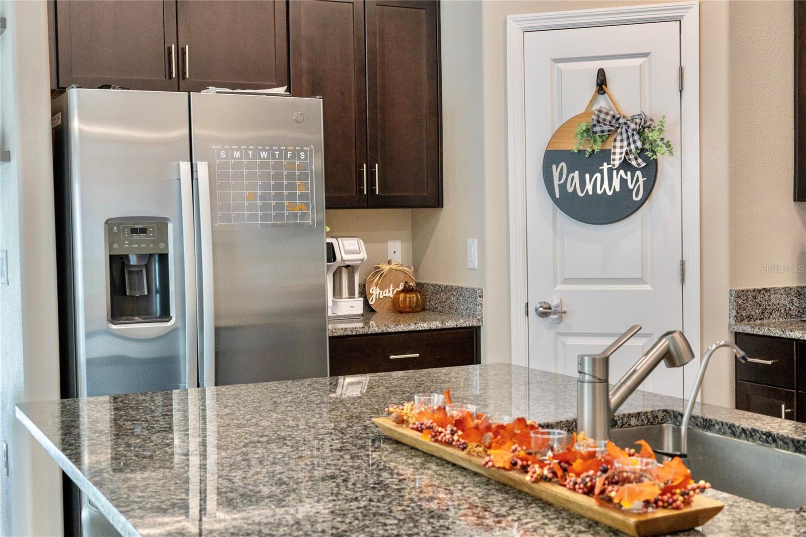 Image 11 of 37 For 1628 Red Loop