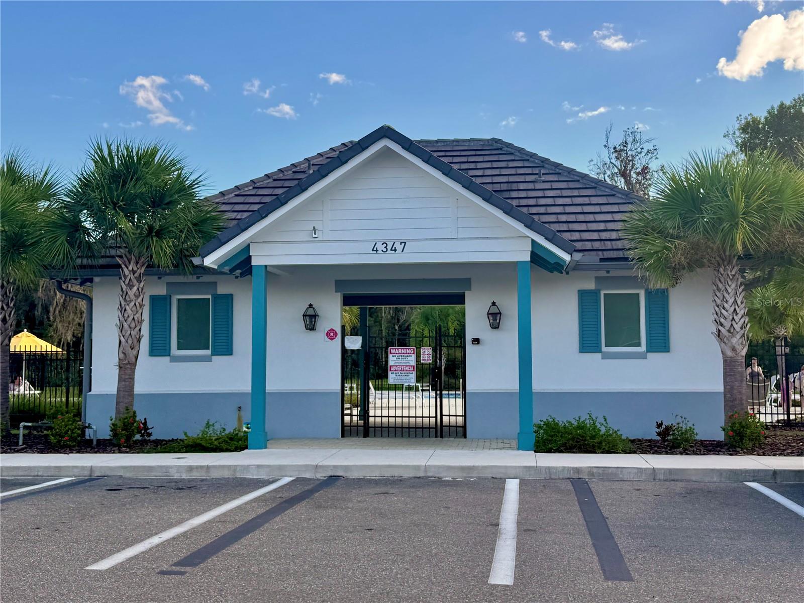 Image 34 of 37 For 1628 Red Loop