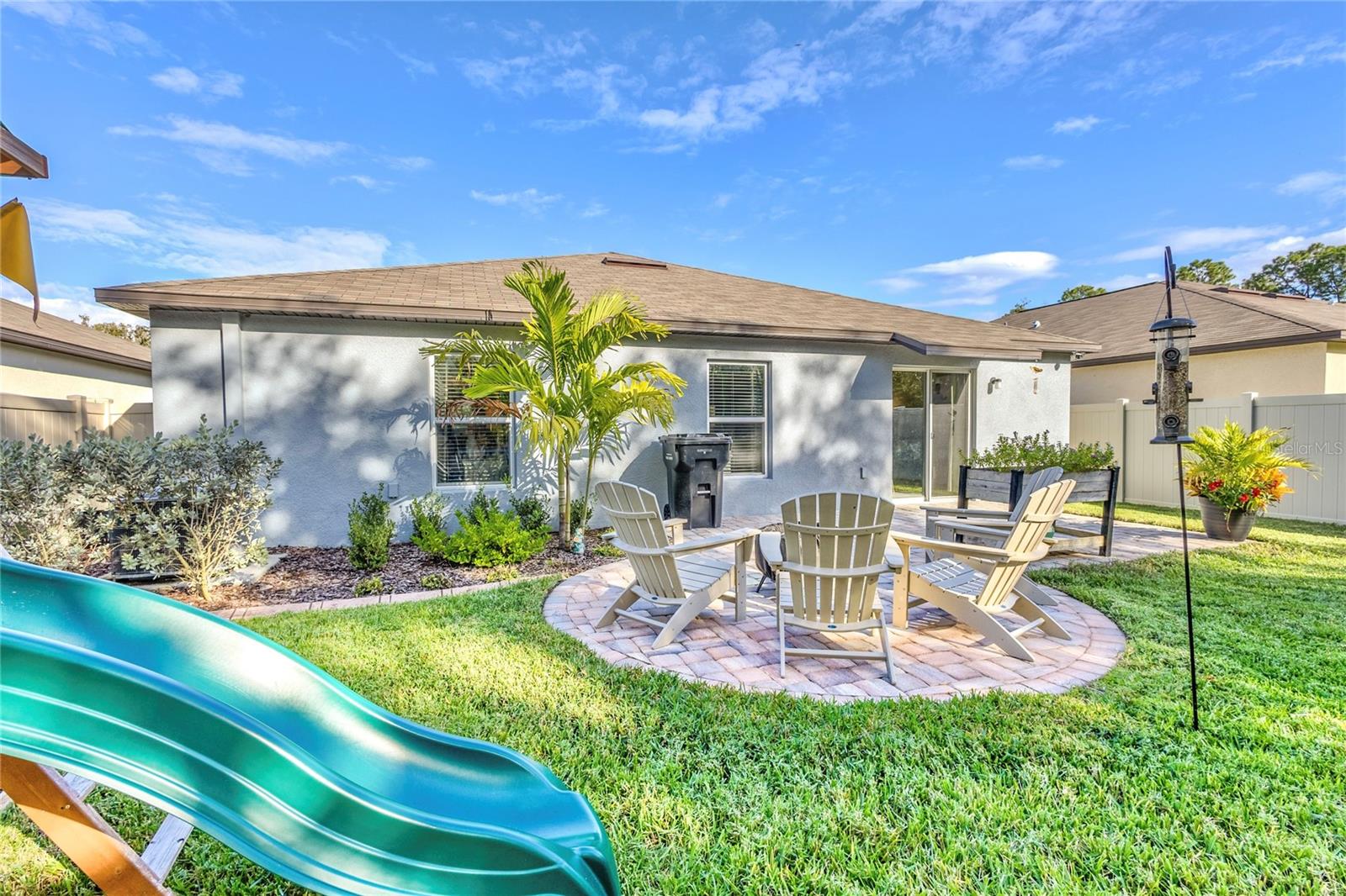 Image 4 of 37 For 1628 Red Loop