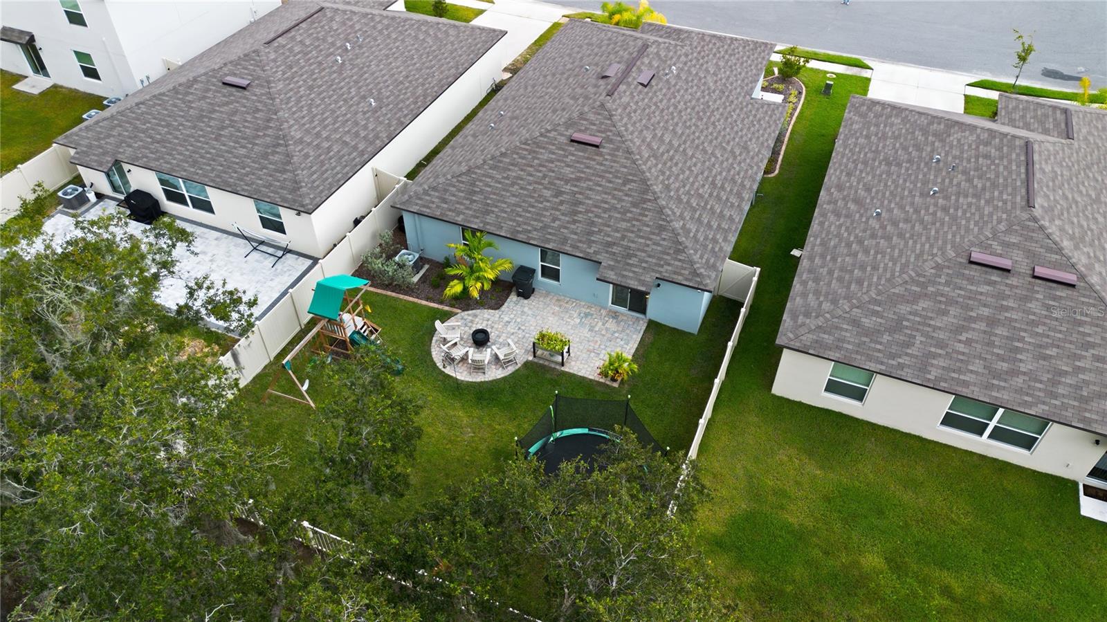 Image 6 of 37 For 1628 Red Loop