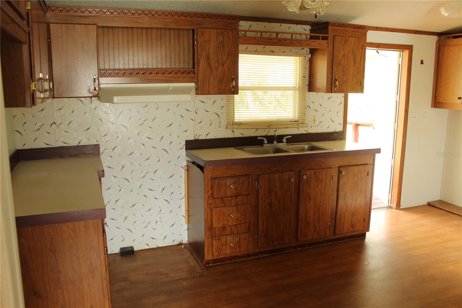 Image 16 of 41 For 2683 Chuck Wagon Way