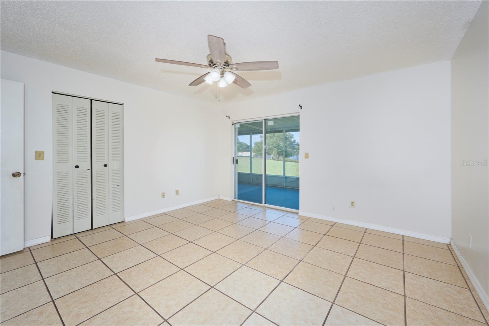 Image 10 of 23 For 413 Winter Ridge Boulevard 413