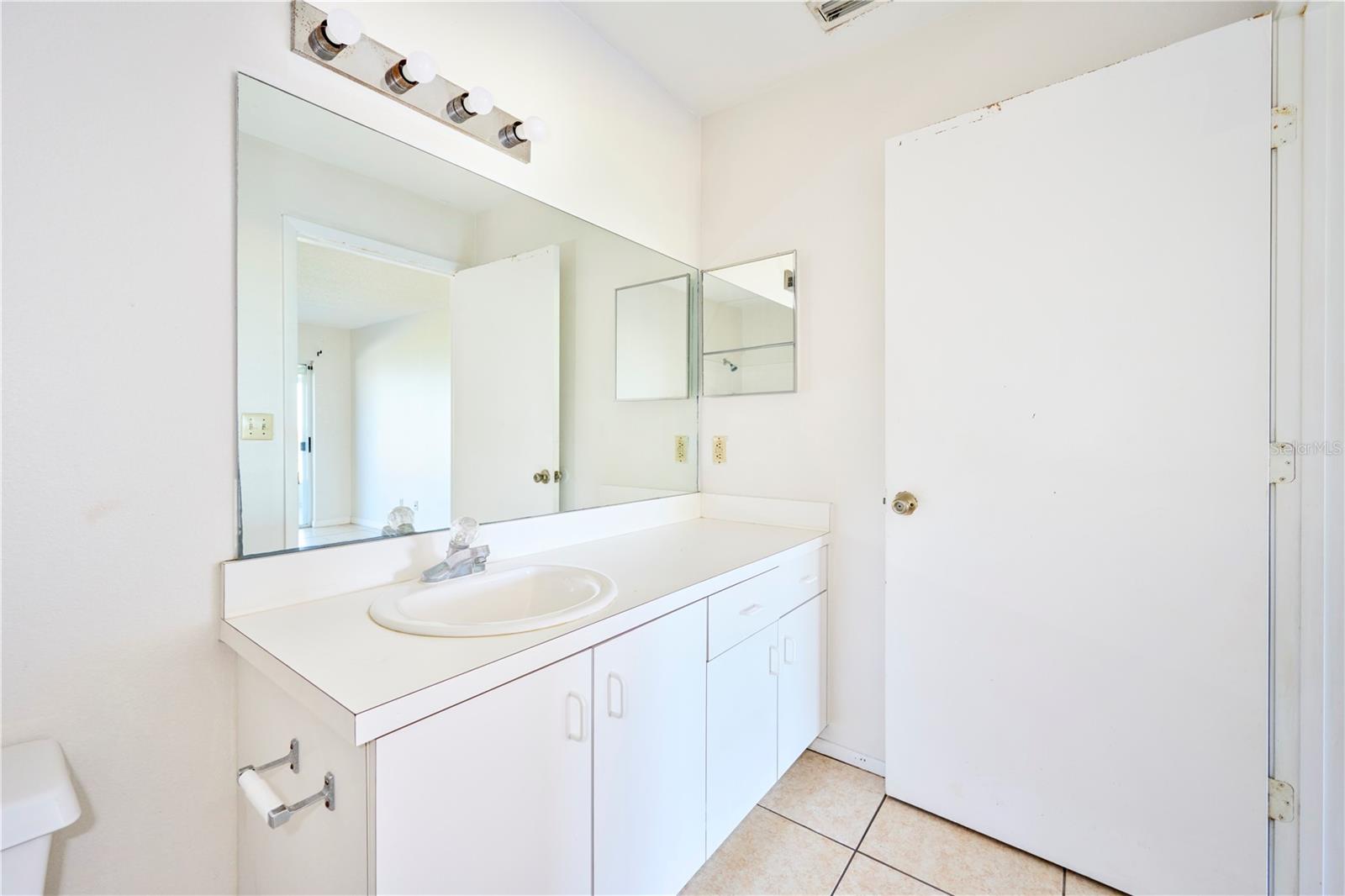 Image 13 of 23 For 413 Winter Ridge Boulevard 413