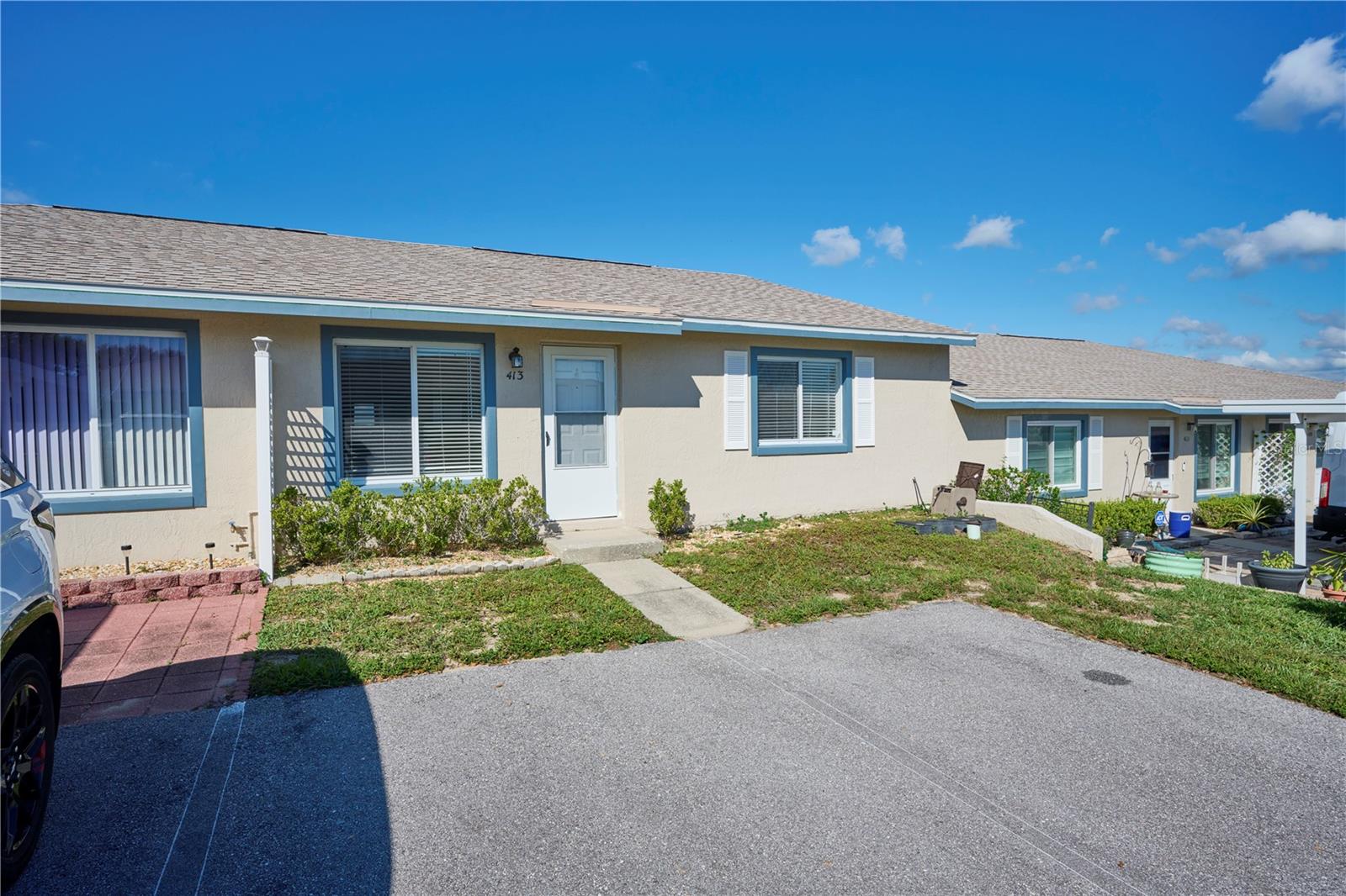 Image 3 of 23 For 413 Winter Ridge Boulevard 413