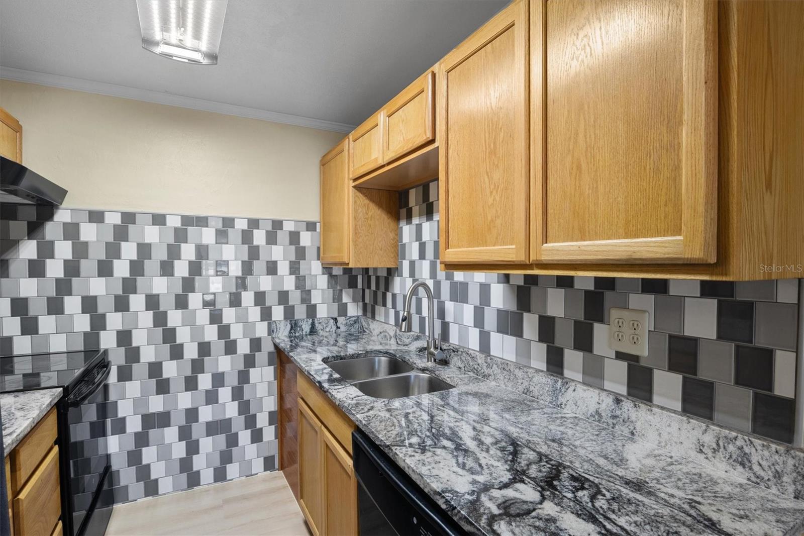 Image 42 of 50 For 9602 46th Street