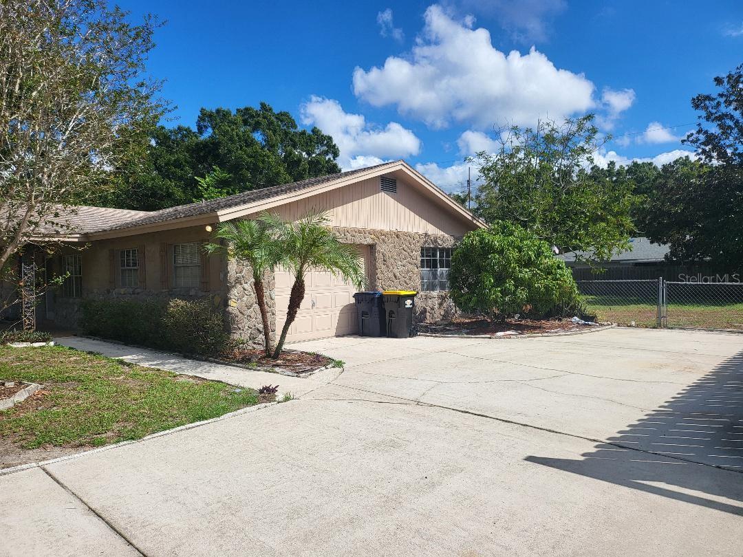 Image 22 of 22 For 1210 Lynn Avenue