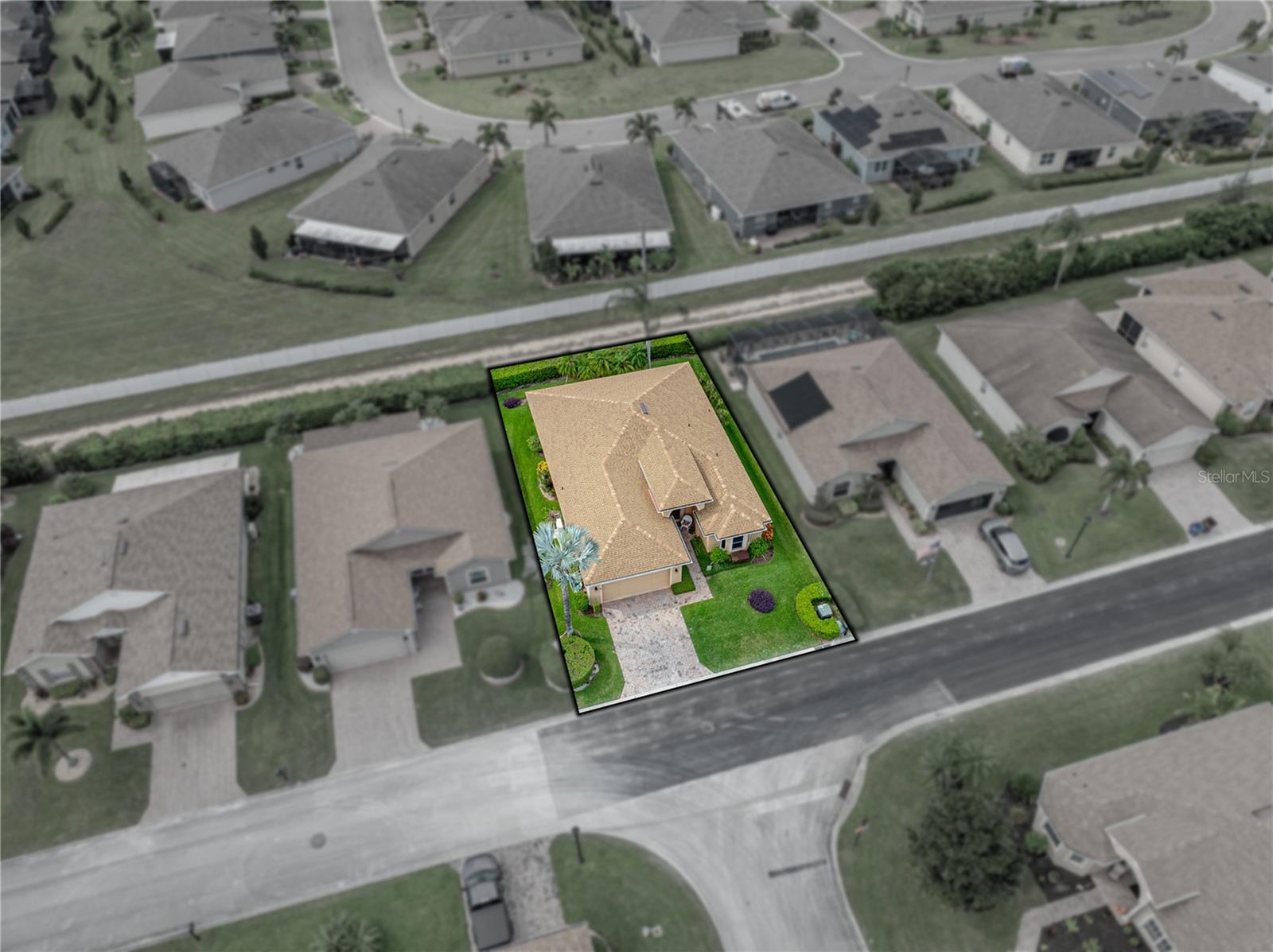 Image 59 of 92 For 4568 Turnberry Lane