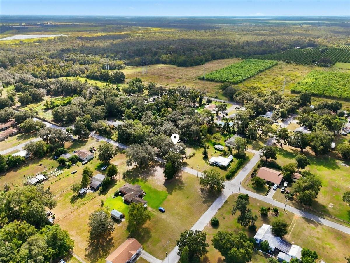 Image 31 of 35 For 800 Hickory Lane E