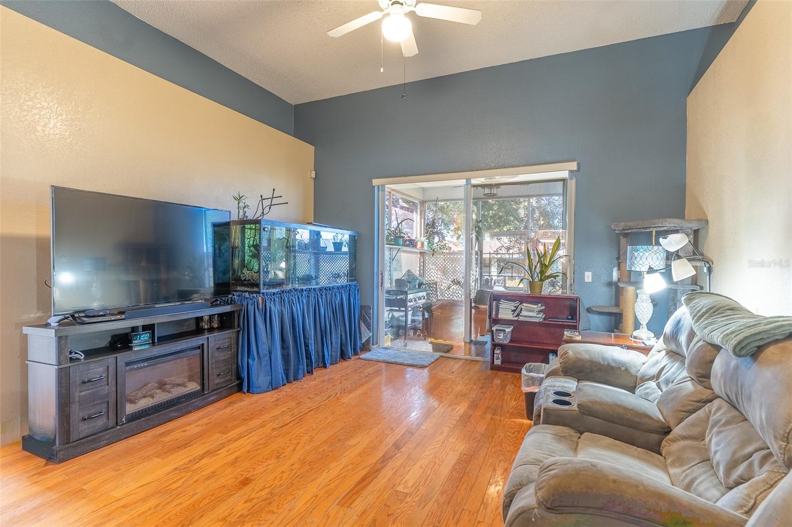 Image 7 of 21 For 4317 Dinner Lake Drive