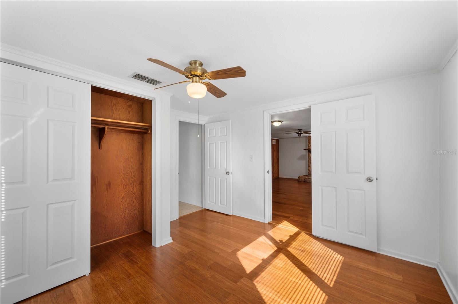 Image 19 of 37 For 1331 33rd Street Nw