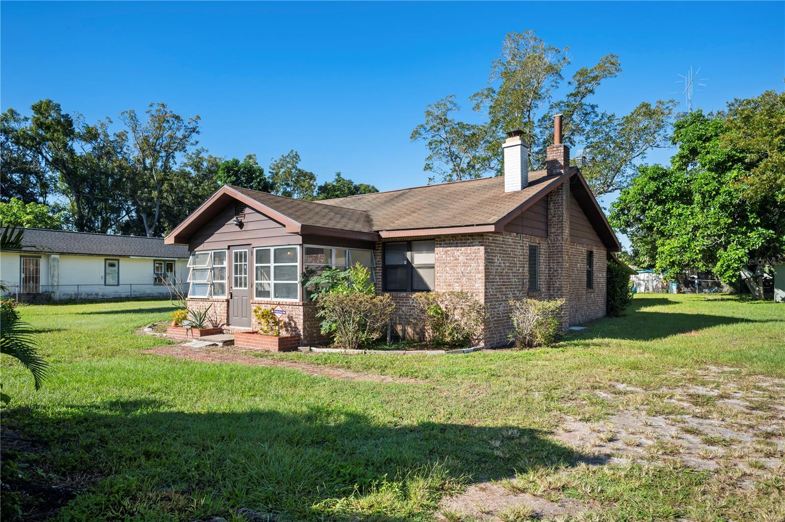 Image 2 of 37 For 1331 33rd Street Nw