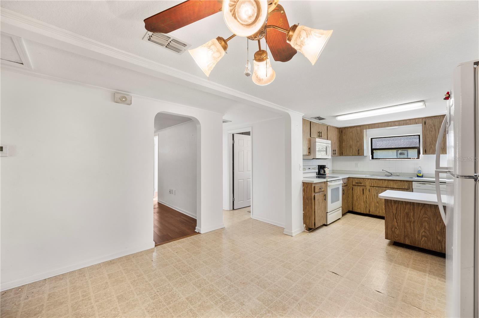 Image 26 of 37 For 1331 33rd Street Nw