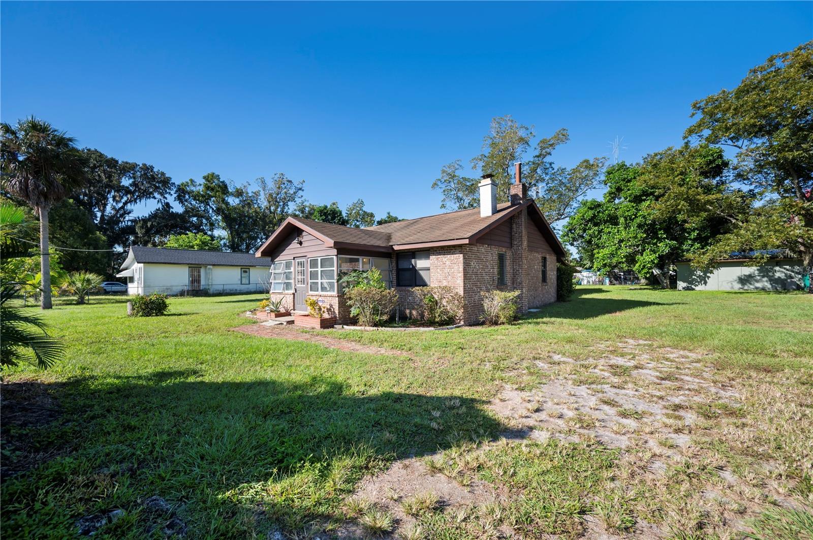 Image 3 of 37 For 1331 33rd Street Nw