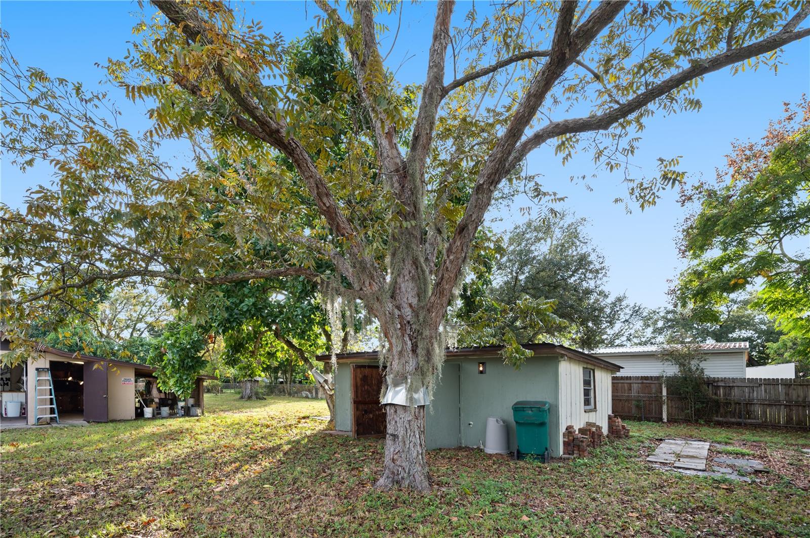 Image 51 of 53 For 1331 33rd Street Nw