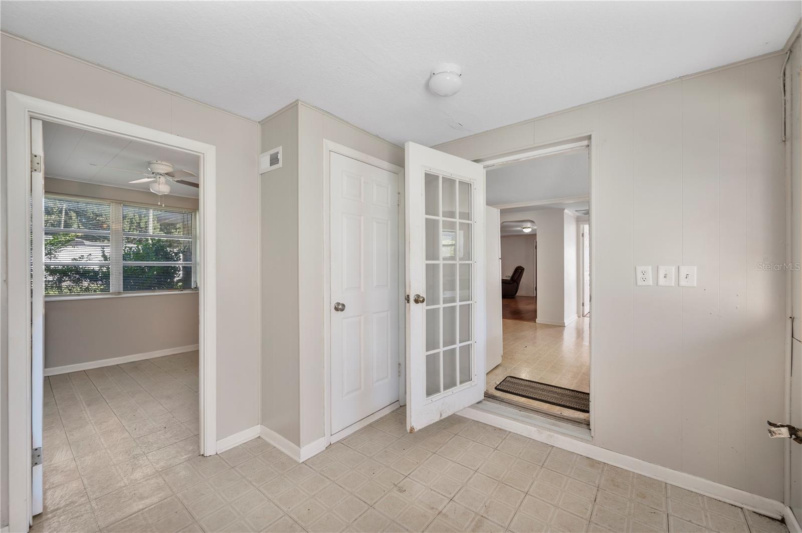 Image 6 of 37 For 1331 33rd Street Nw