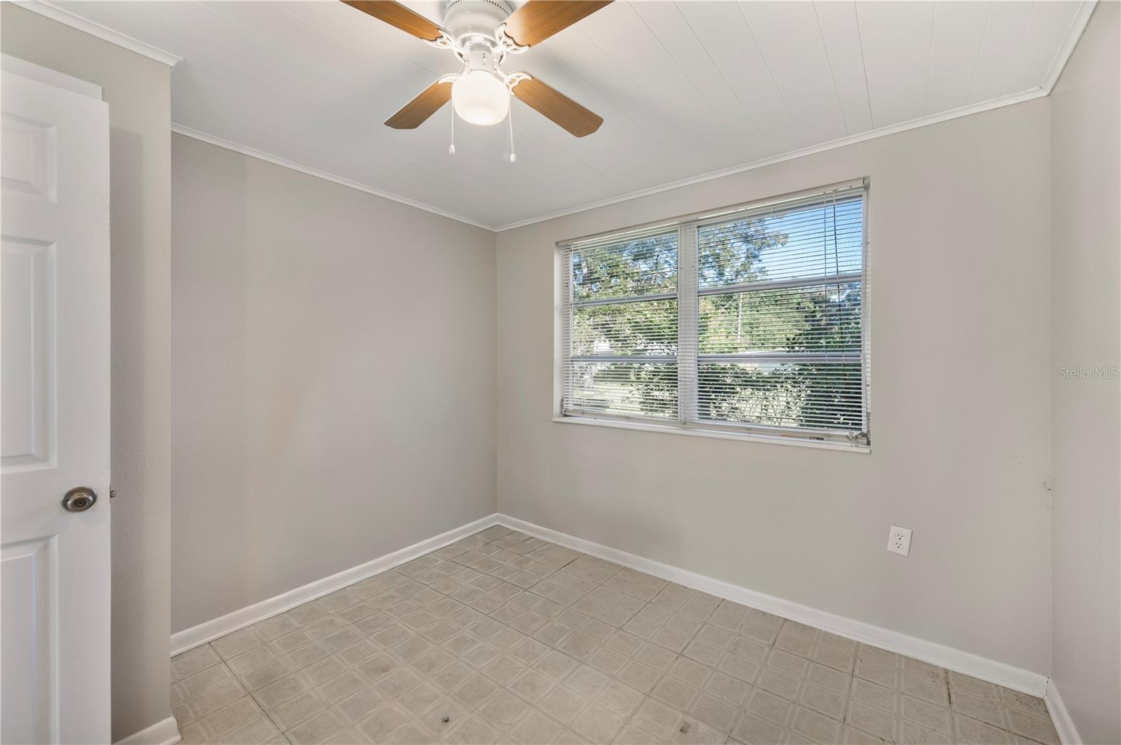 Image 7 of 37 For 1331 33rd Street Nw