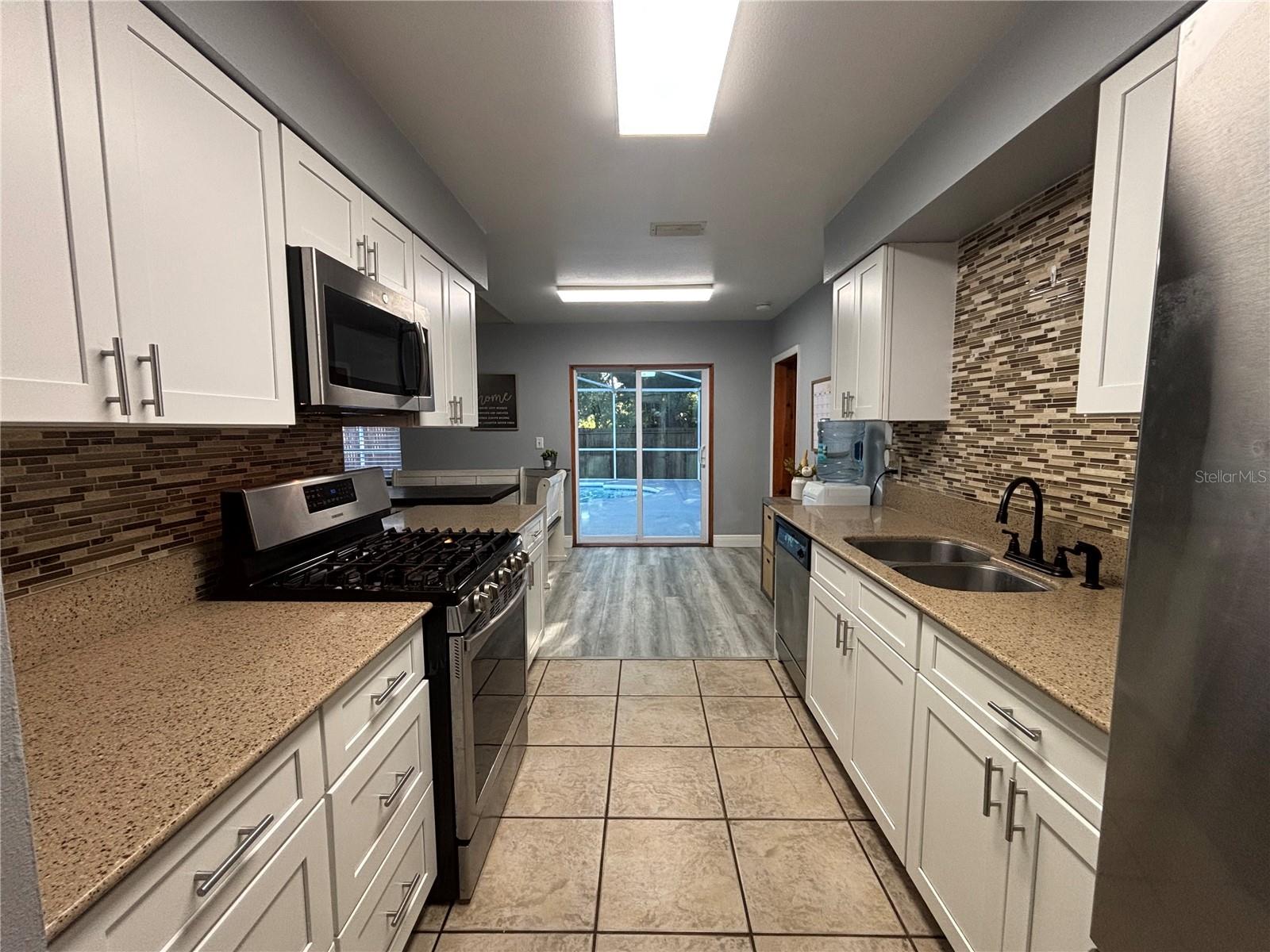 Image 12 of 51 For 3334 Fox Ridge Drive