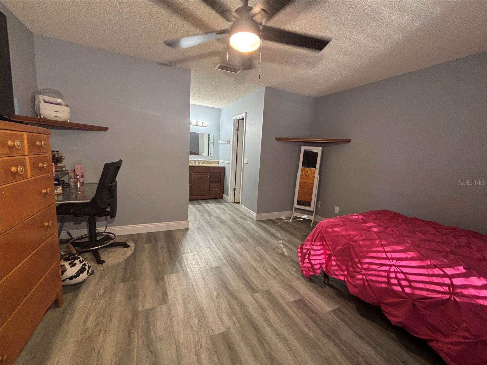 Image 19 of 51 For 3334 Fox Ridge Drive