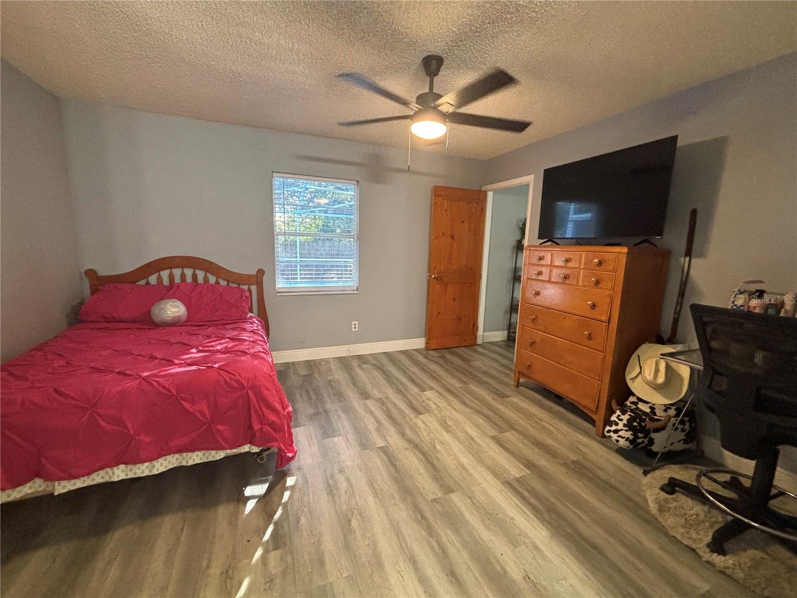 Image 21 of 51 For 3334 Fox Ridge Drive