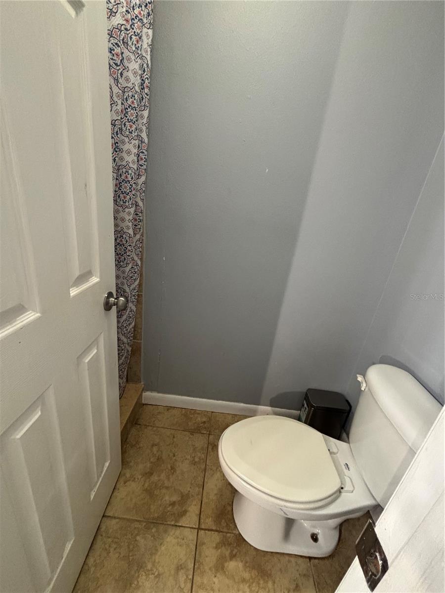 Image 23 of 51 For 3334 Fox Ridge Drive