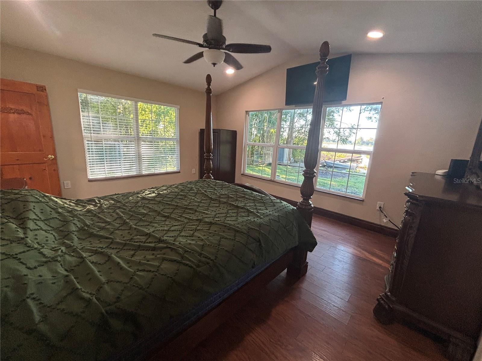 Image 26 of 51 For 3334 Fox Ridge Drive