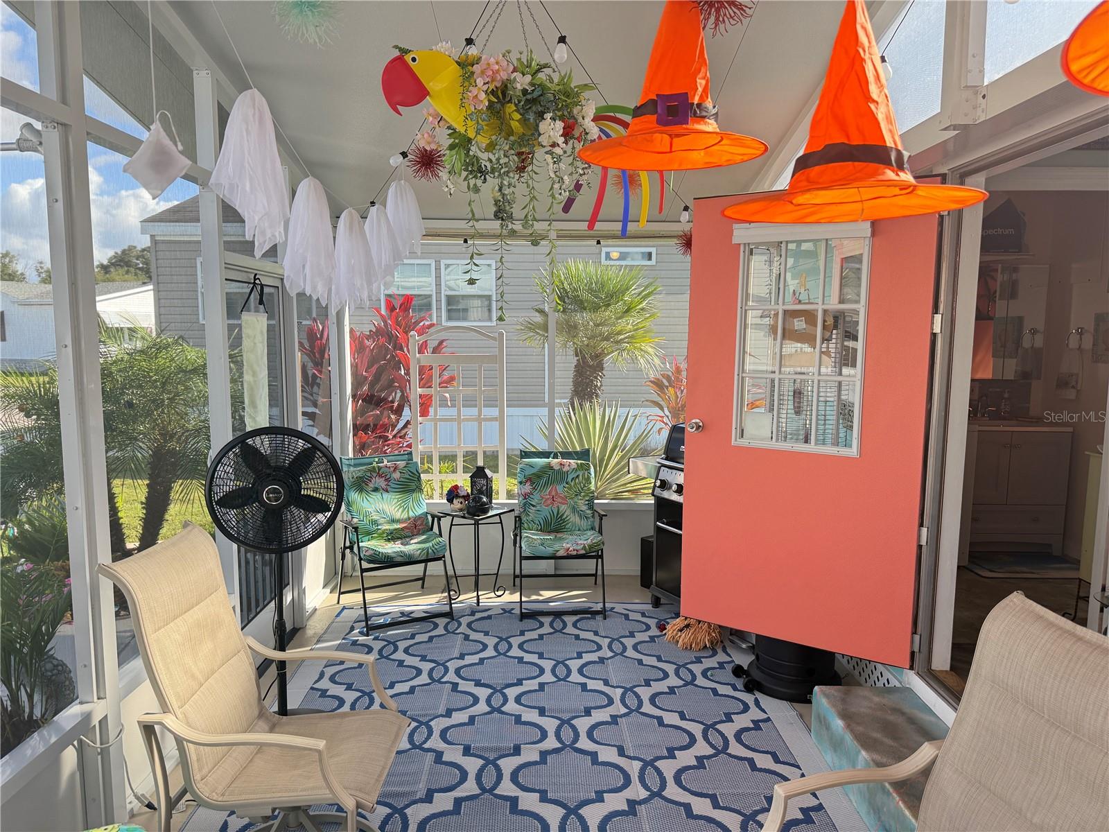 Image 14 of 36 For 5245 Island View Circle N