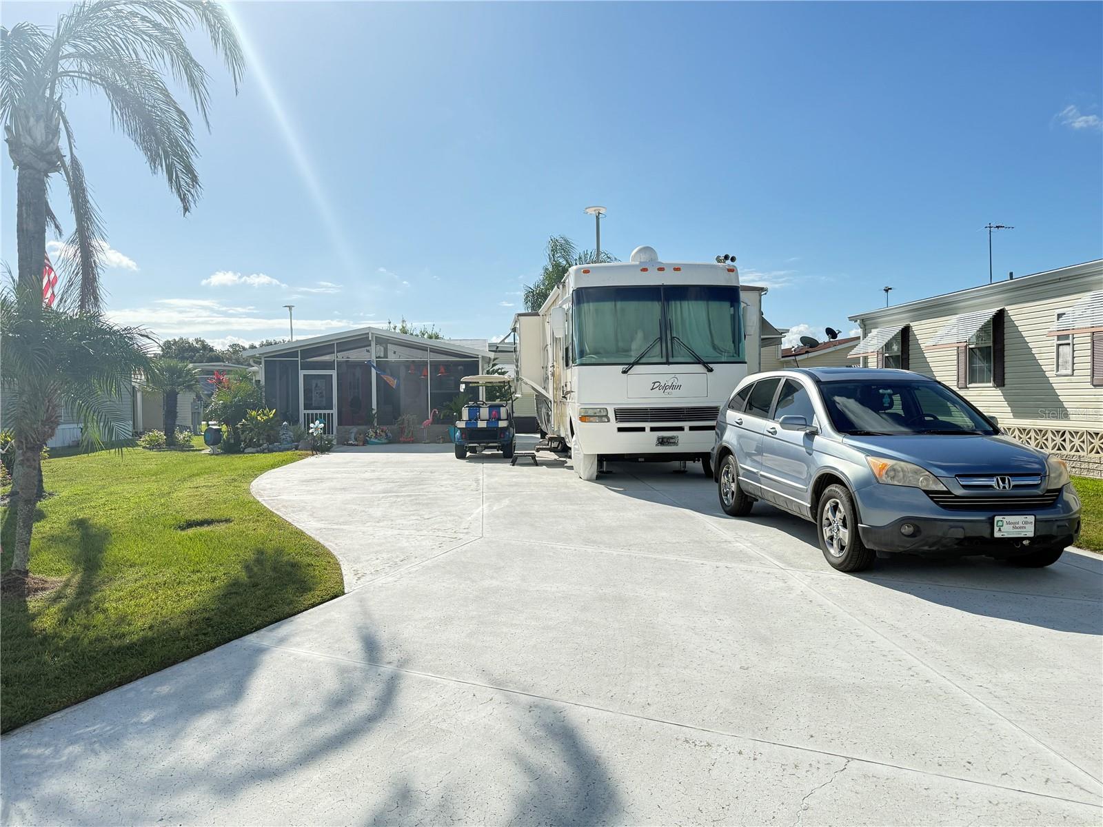 Image 26 of 36 For 5245 Island View Circle N