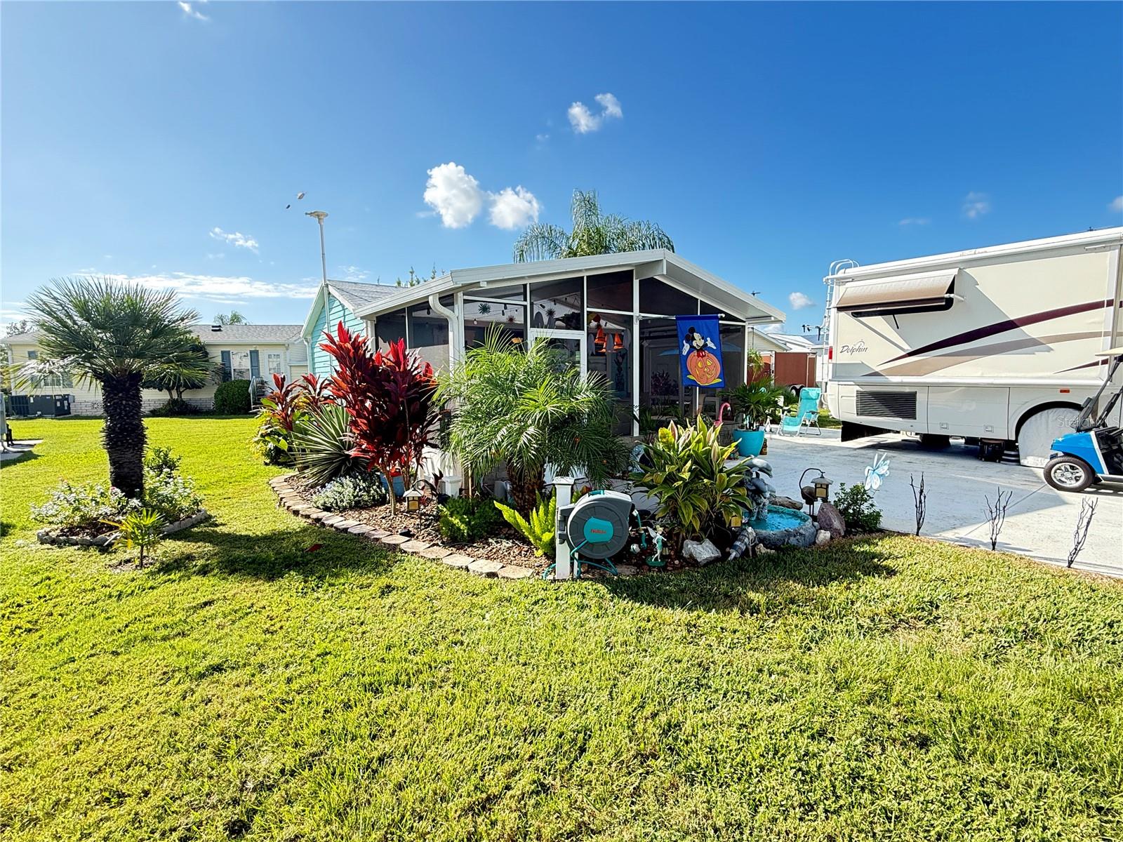 Image 6 of 36 For 5245 Island View Circle N