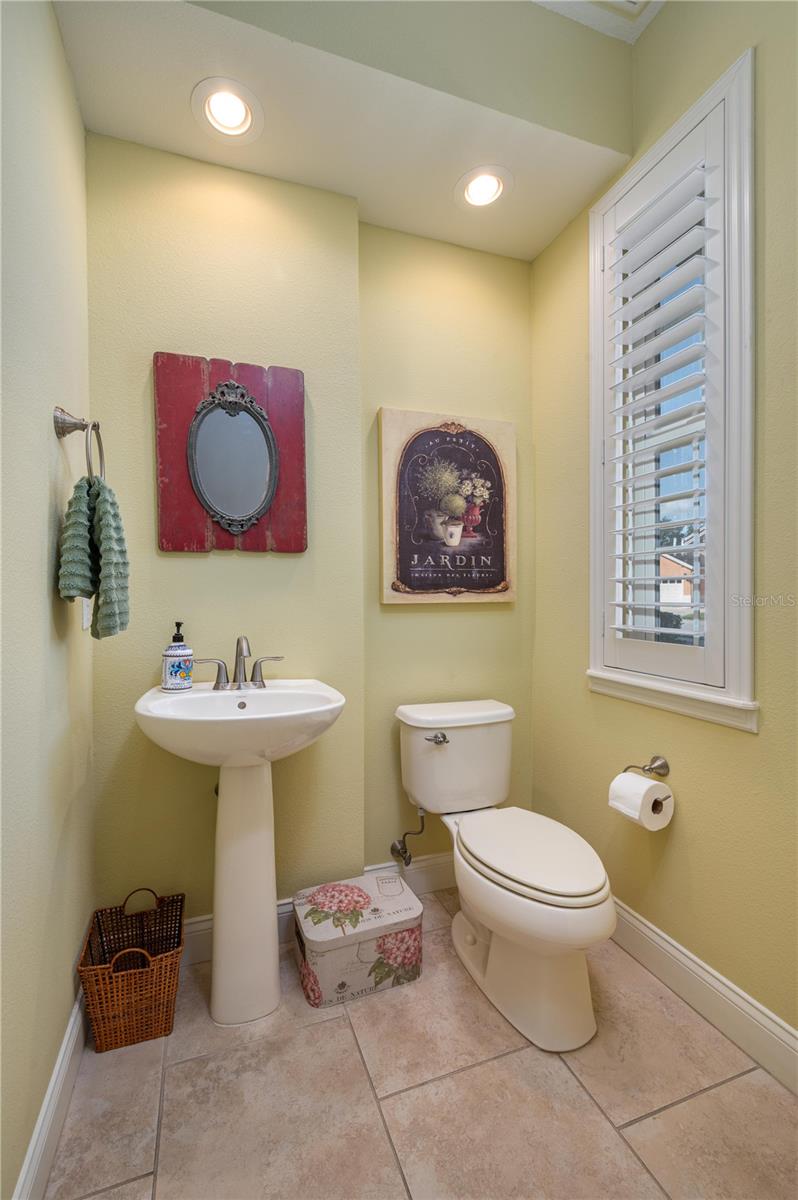 Image 11 of 47 For 2928 Mission Lakes Drive 41