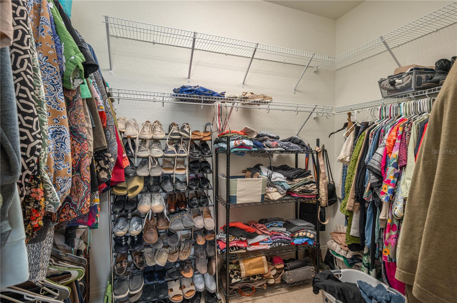 Image 24 of 47 For 2928 Mission Lakes Drive 41