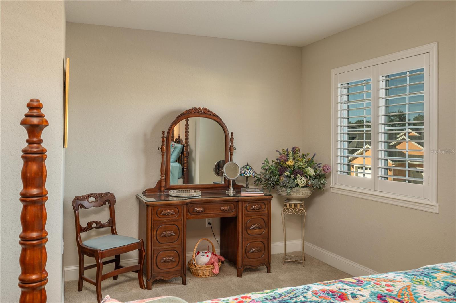 Image 27 of 47 For 2928 Mission Lakes Drive 41