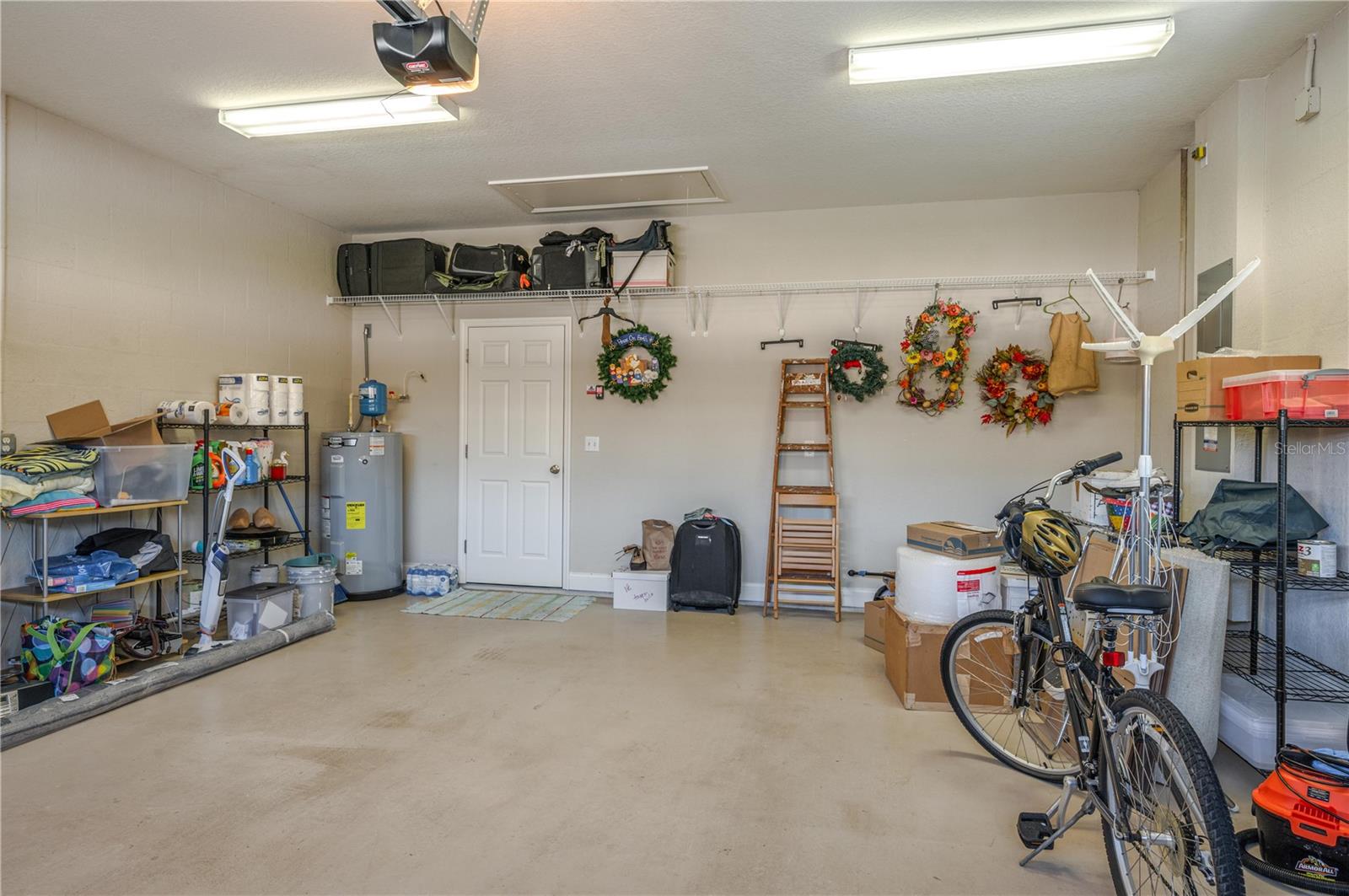 Image 35 of 47 For 2928 Mission Lakes Drive 41