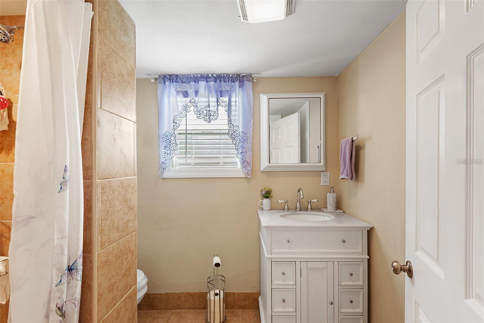 Image 24 of 44 For 954 Reynolds Road