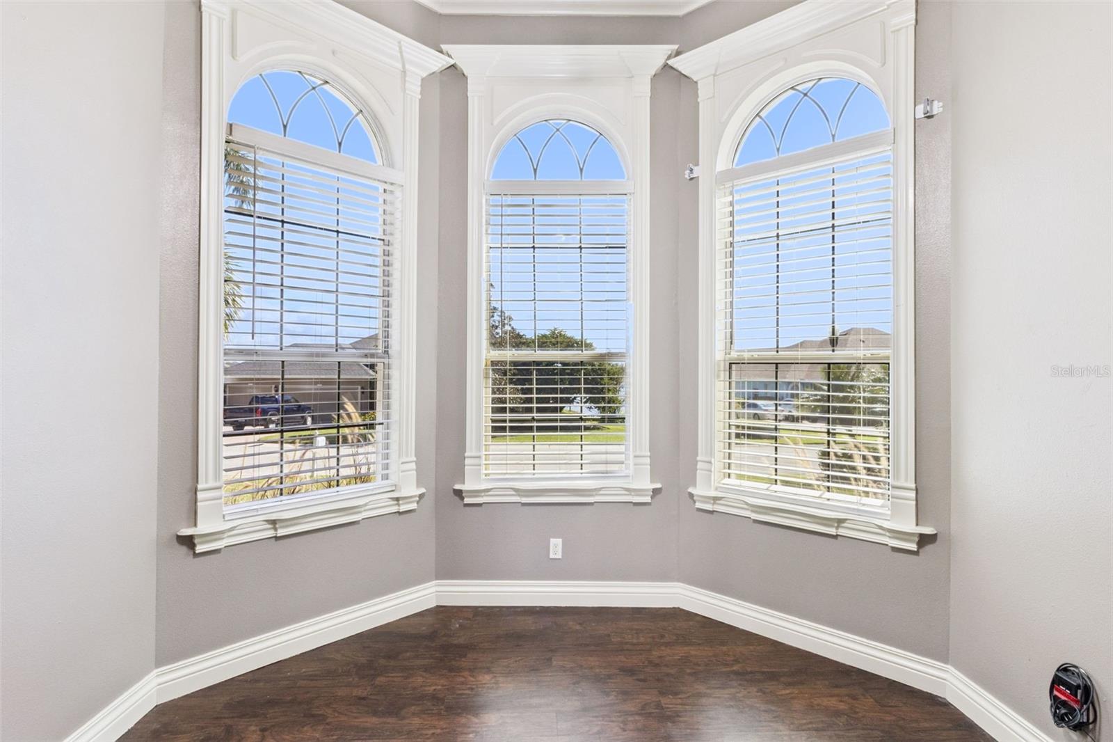 Image 35 of 58 For 673 Hart Lake Drive