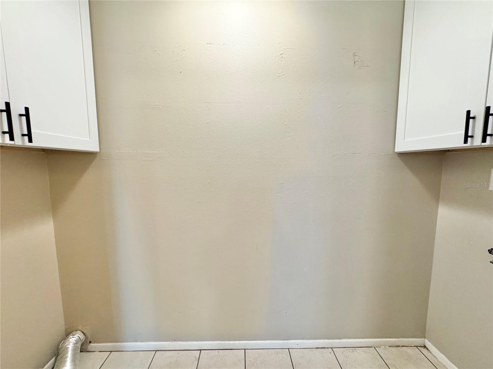 Image 12 of 37 For 1550 11th Street Ne D7