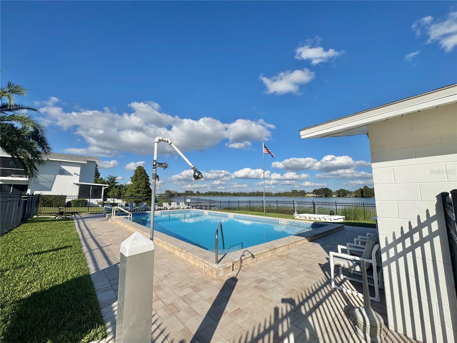 Image 28 of 37 For 1550 11th Street Ne D7