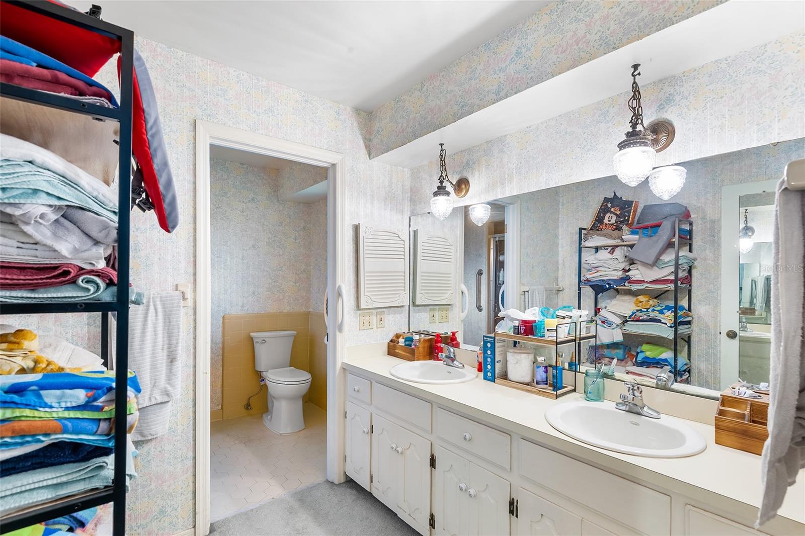 Image 18 of 32 For 241 Greenfield Road